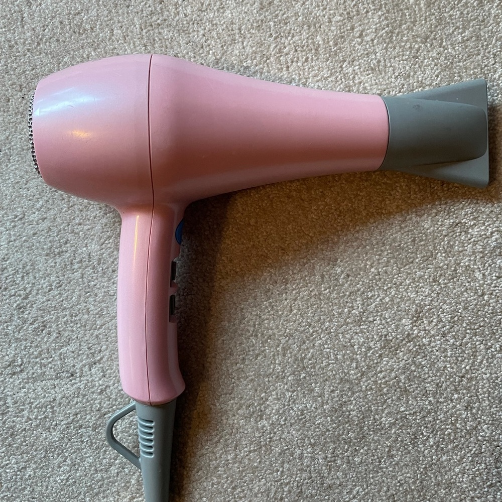 Babyliss Pro diamond titanium pink limited edition